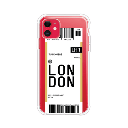 Funda personalizada estilo pase de abordar con diseño de Londres y código LHR, personalizable con nombre y datos de vuelo; producto de Remark MX para iPhone