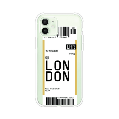 Funda personalizada estilo pase de abordar con diseño de Londres y código LHR, personalizable con nombre y datos de vuelo; producto de Remark MX para iPhone