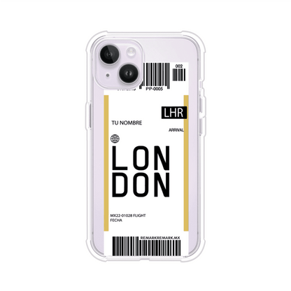 Funda personalizada estilo pase de abordar con diseño de Londres y código LHR, personalizable con nombre y datos de vuelo; producto de Remark MX para iPhone