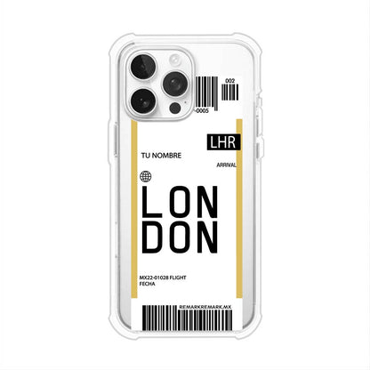 Funda personalizada estilo pase de abordar con diseño de Londres y código LHR, personalizable con nombre y datos de vuelo; producto de Remark MX para iPhone
