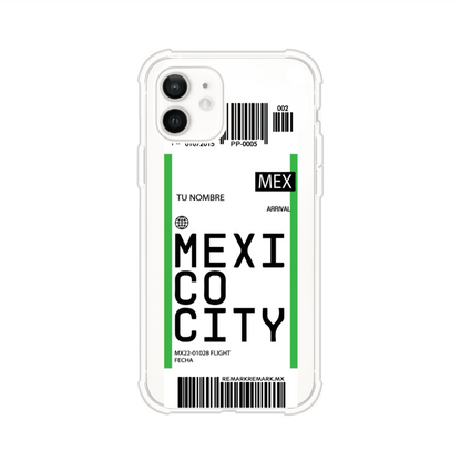 Funda personalizada estilo pase de abordar con diseño de Mexico y código MEX, personalizable con nombre y datos de vuelo; producto de Remark MX para iPhone