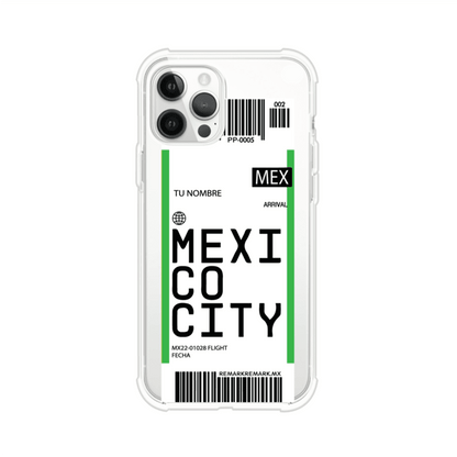 Funda personalizada estilo pase de abordar con diseño de Mexico y código MEX, personalizable con nombre y datos de vuelo; producto de Remark MX para iPhone