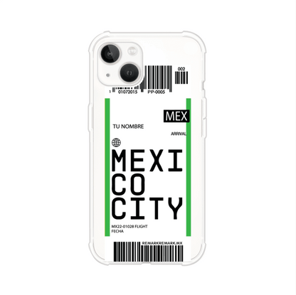 Funda personalizada estilo pase de abordar con diseño de Mexico y código MEX, personalizable con nombre y datos de vuelo; producto de Remark MX para iPhone