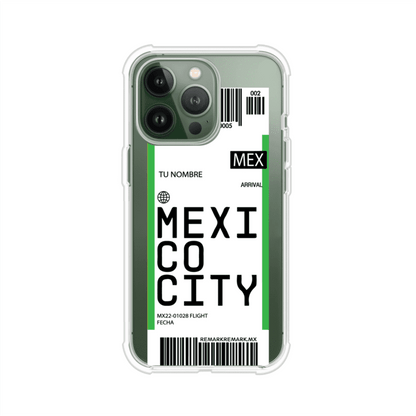 Funda personalizada estilo pase de abordar con diseño de Mexico y código MEX, personalizable con nombre y datos de vuelo; producto de Remark MX para iPhone