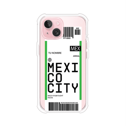 Funda personalizada estilo pase de abordar con diseño de Mexico y código MEX, personalizable con nombre y datos de vuelo; producto de Remark MX para iPhone