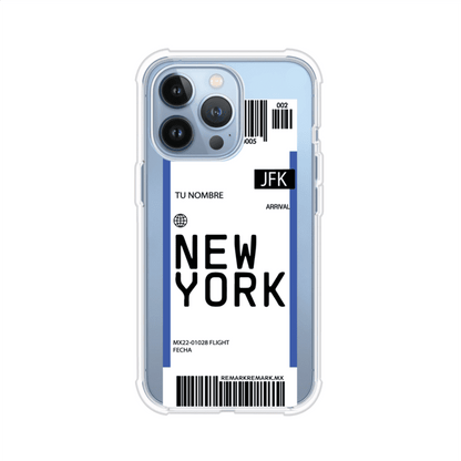 Funda personalizada estilo pase de abordar con diseño de Nueva York y código JFK, personalizable con nombre y datos de vuelo; producto de Remark MX para iPhone