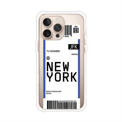 Funda personalizada estilo pase de abordar con diseño de Nueva York y código JFK, personalizable con nombre y datos de vuelo; producto de Remark MX para iPhone