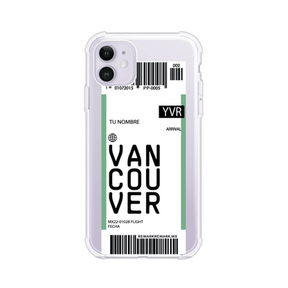 Funda personalizada estilo pase de abordar con diseño de Vancouver y código YVR, personalizable con nombre y datos de vuelo; producto de Remark MX para iPhone