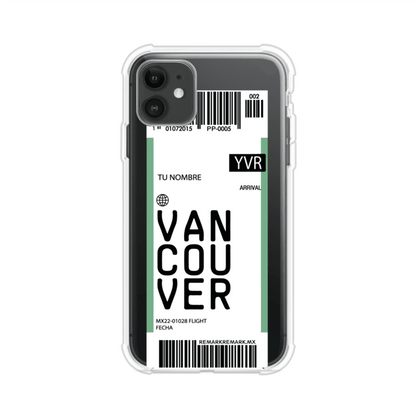 Funda personalizada estilo pase de abordar con diseño de Vancouver y código YVR, personalizable con nombre y datos de vuelo; producto de Remark MX para iPhone