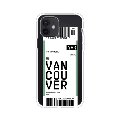 Funda personalizada estilo pase de abordar con diseño de Vancouver y código YVR, personalizable con nombre y datos de vuelo; producto de Remark MX para iPhone