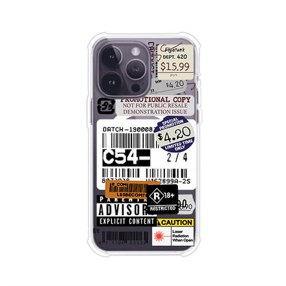Funda para iPhone con diseño urbano tipo collage de tickets, códigos de barras y etiquetas de advertencia. Ideal para quienes buscan un estilo alternativo y original. Diseño exclusivo de Remark MX