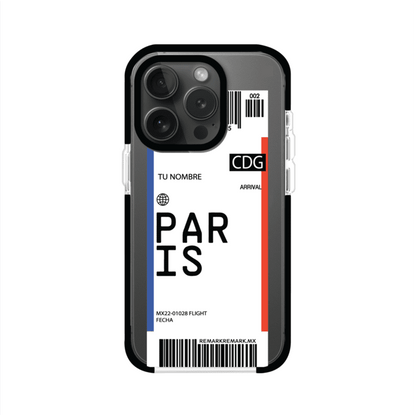 Funda personalizada estilo pase de abordar con diseño de París y código CDG, personalizable con nombre y datos de vuelo; producto de Remark MX para iPhone
